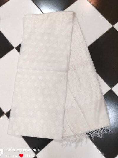 White jamdani saree